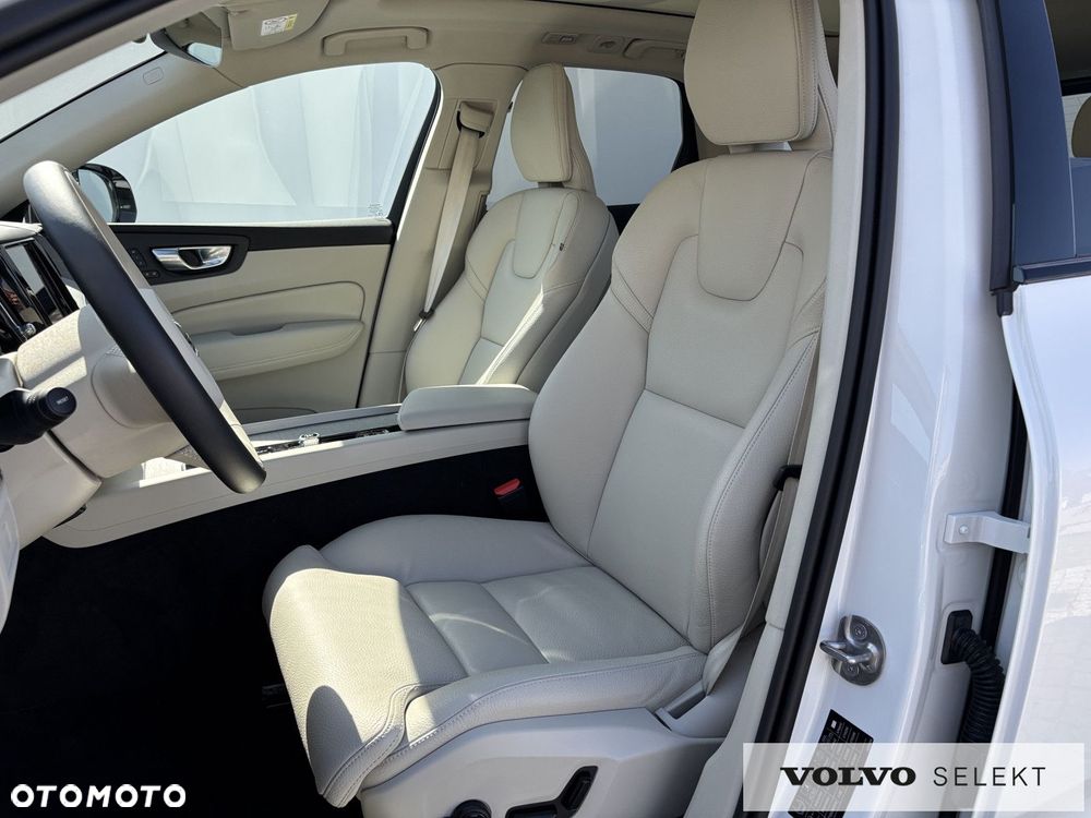 Volvo XC 60 - 8