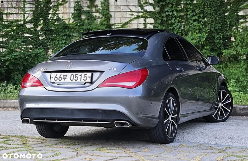 Mercedes-Benz CLA 2015