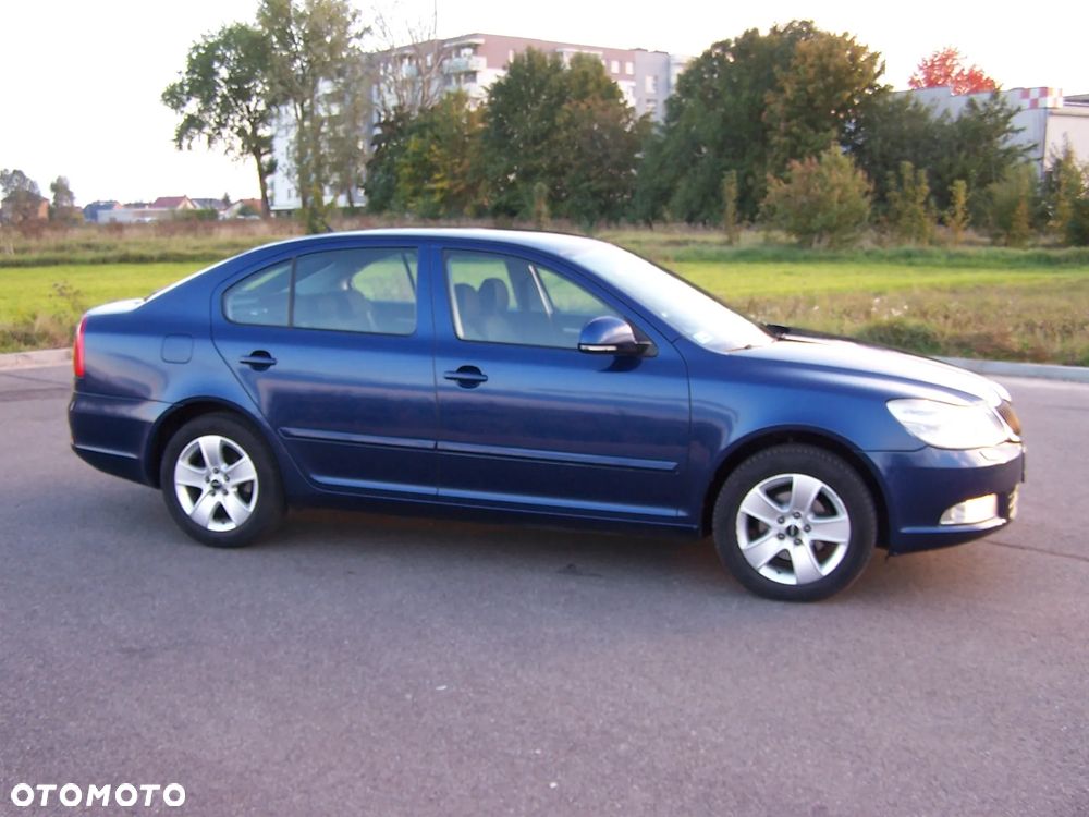 Skoda Octavia 1.9 TDI Elegance DSG - 4