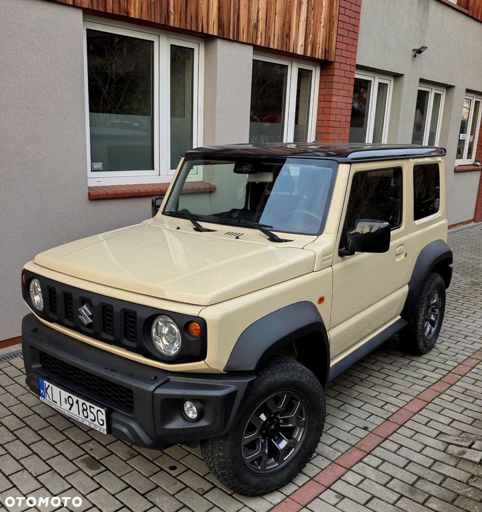 Suzuki Jimny 1.5 Premium - 32