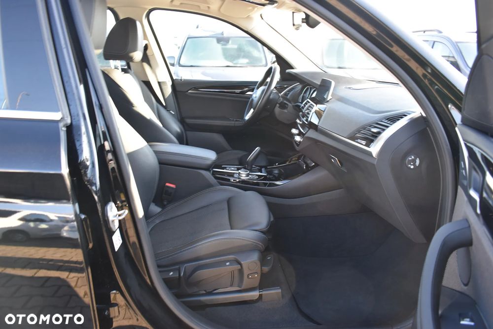 BMW X3 xDrive20d MHEV xLine - 18