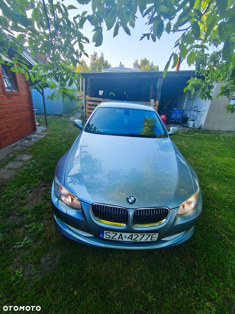 BMW Seria 3 330d xDrive - 35