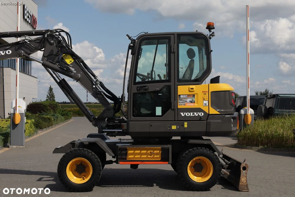 Volvo EW60E - 11