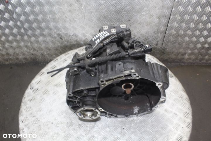 SKRZYNIA BIEGÓW 6 BIEGOWA PASSAT B6 2.0TDI JMA - 5