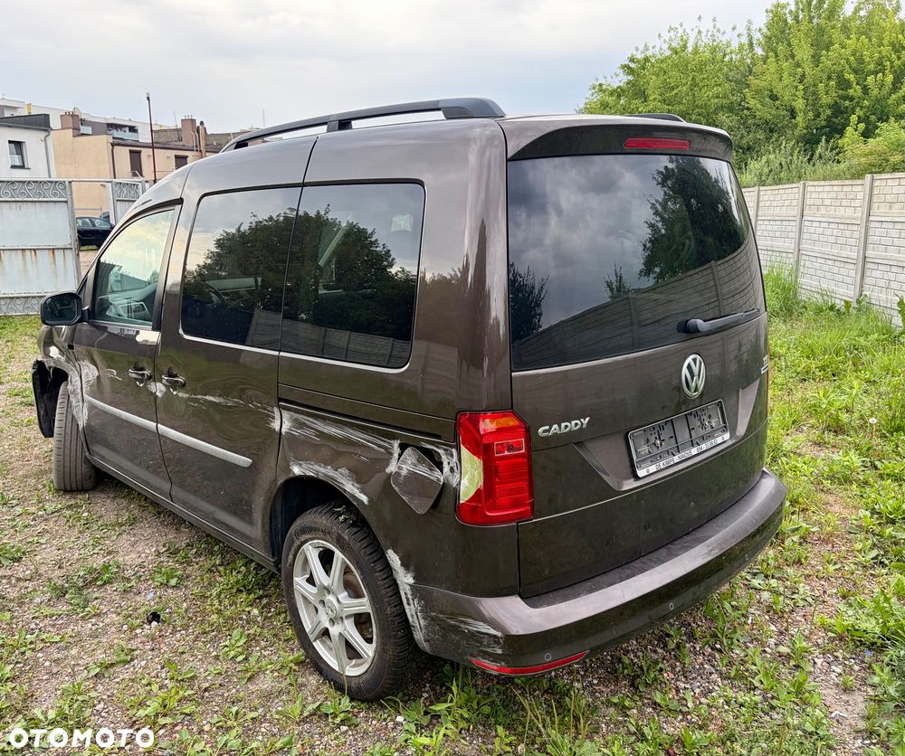 Volkswagen Caddy 1.4 TSI Highline DSG - 17