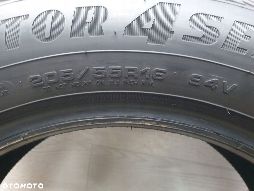 Opona całoroczna Goodyear Vector 4Seasons G2 205/55R16 94 V - 6