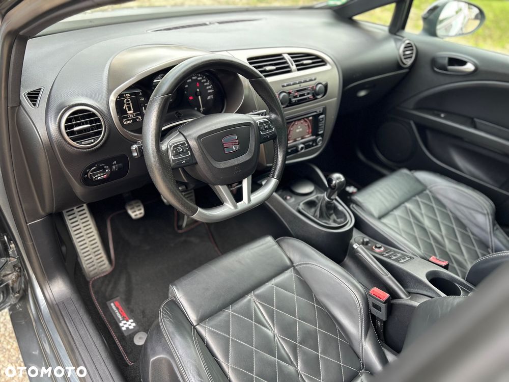 Seat Leon 2.0 T FSI Cupra R - 11