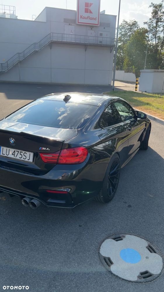 BMW M4 DKG - 4