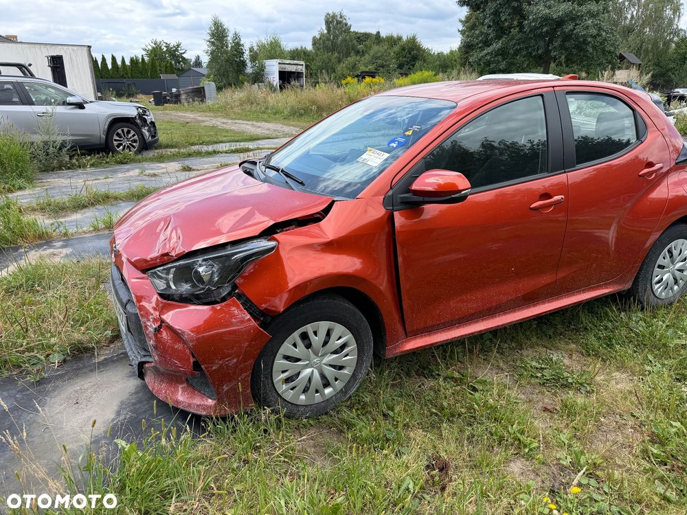 Toyota Yaris Hybrid 1.5 Executive - 2