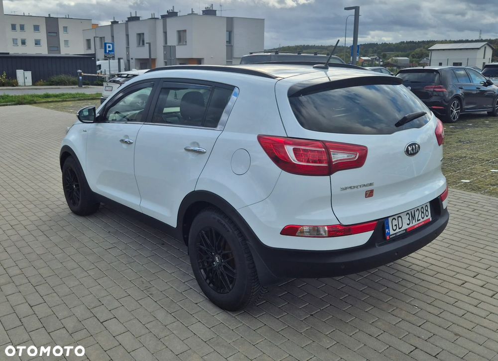 Kia Sportage 2.0 CRDI XL AWD - 4