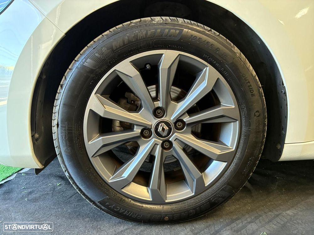 Renault Clio 1.0 TCe RS Line - 14