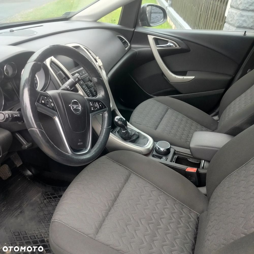 Opel Astra - 10