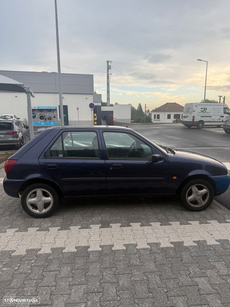 Ford Fiesta 1.25 Techno - 6