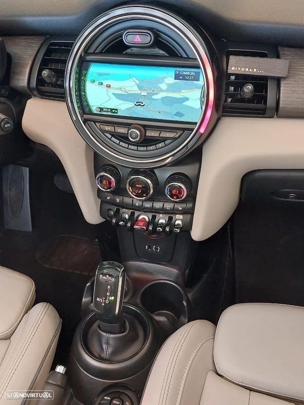 MINI Cabrio Cooper D Auto - 23