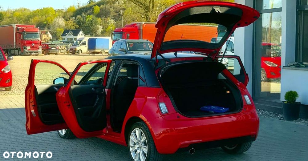 Audi A1 Sportback - 11