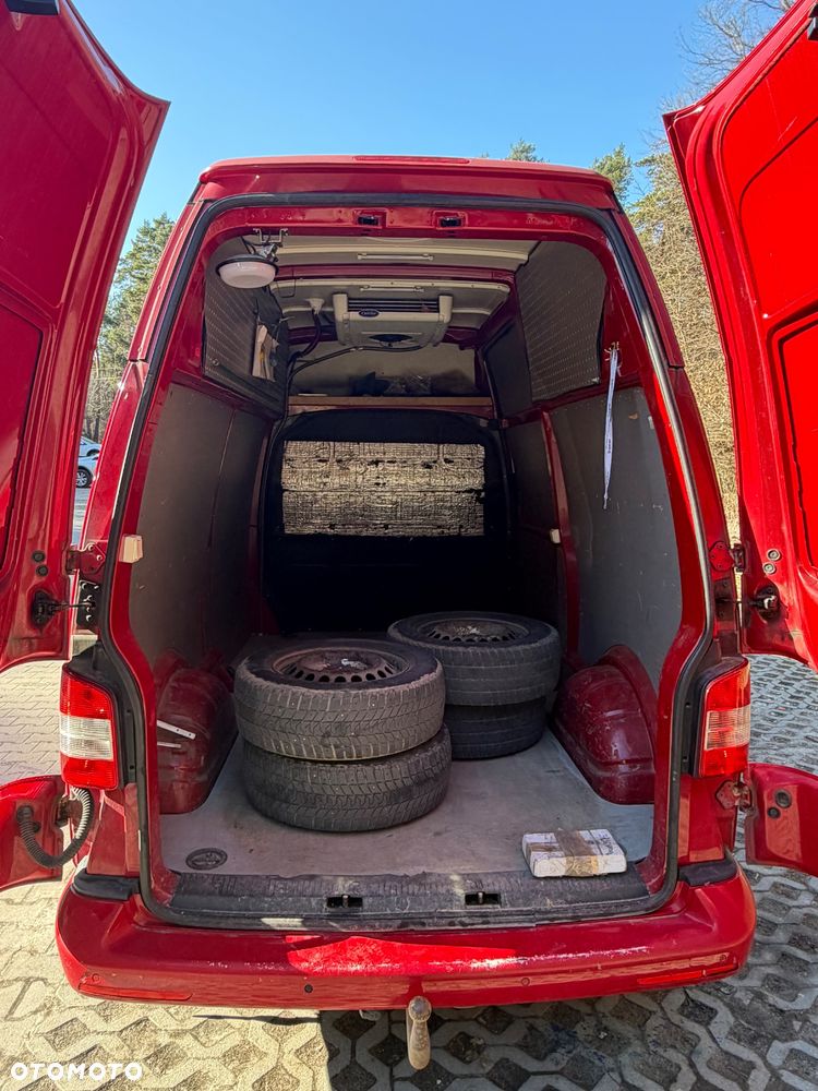 Volkswagen Transporter - 5