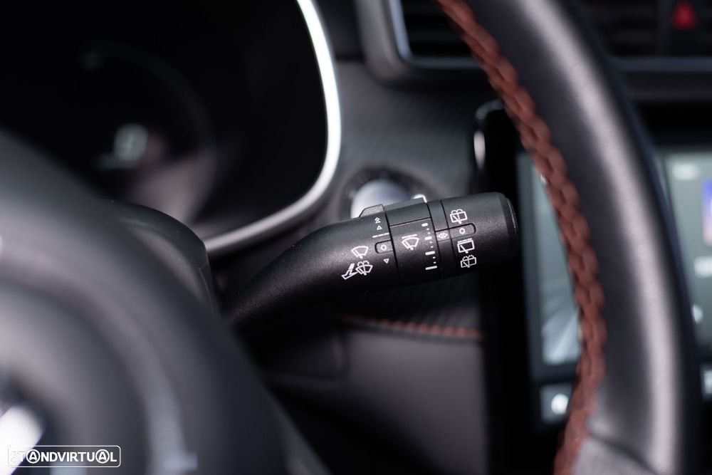 MG ZS EV 72.6 kWh Luxury - 30