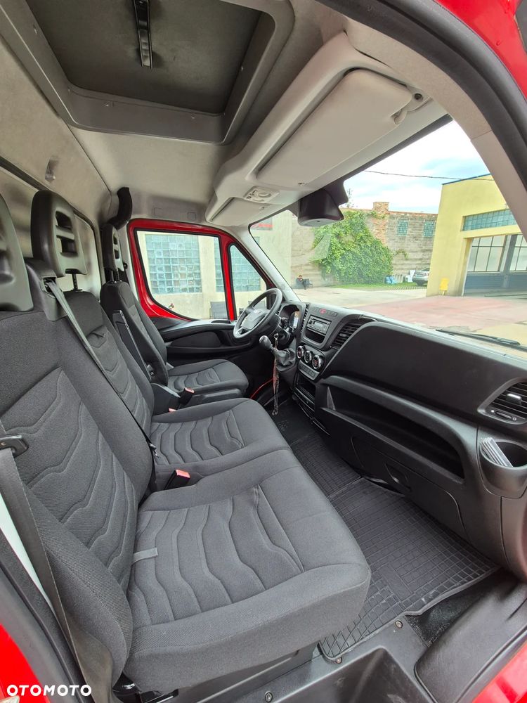 Iveco 35S17 - 12