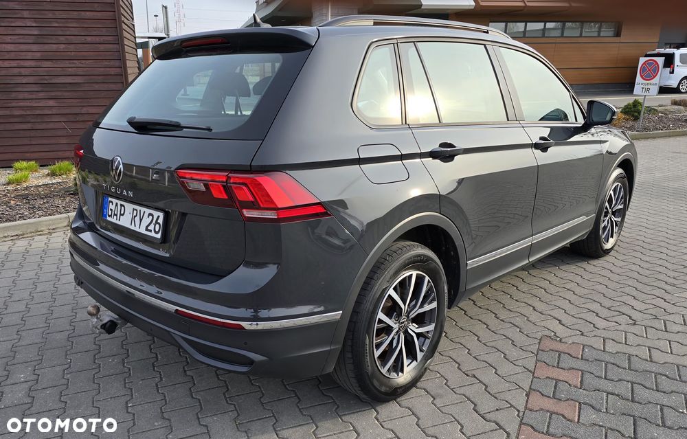 Volkswagen Tiguan - 3