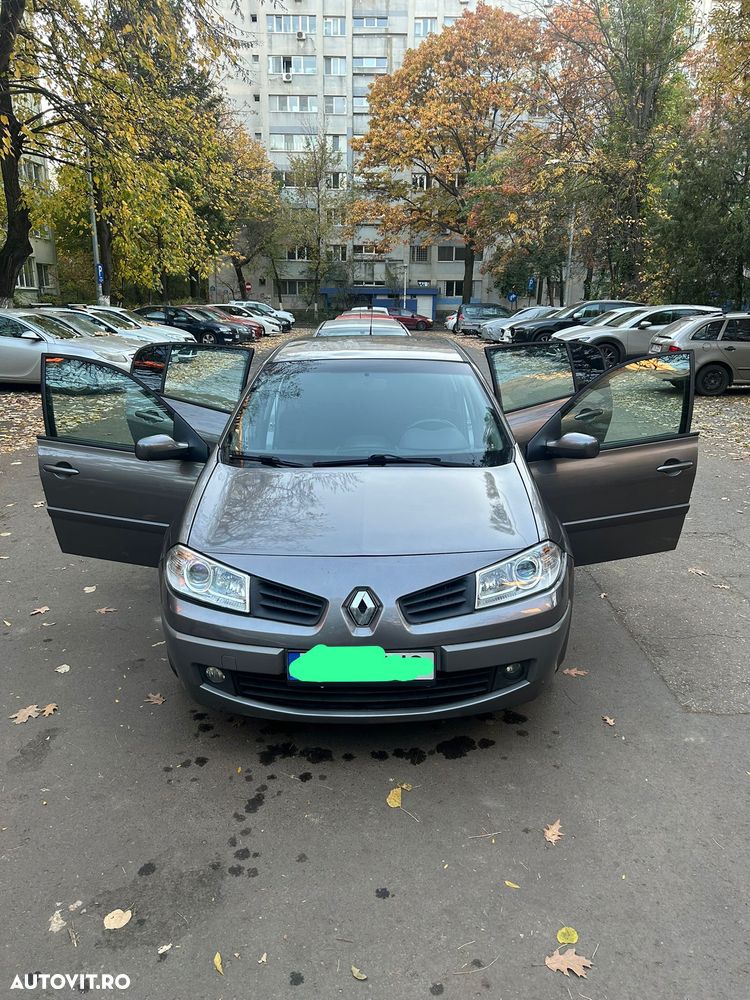 Renault Megane - 1