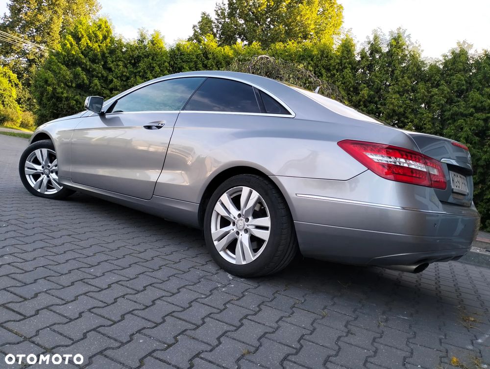 Mercedes-Benz Klasa E - 14
