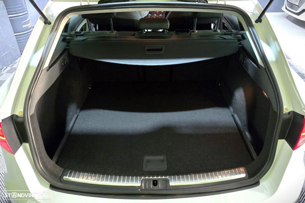 SEAT Leon X-Perience 1.6 TDi 4Drive - 28