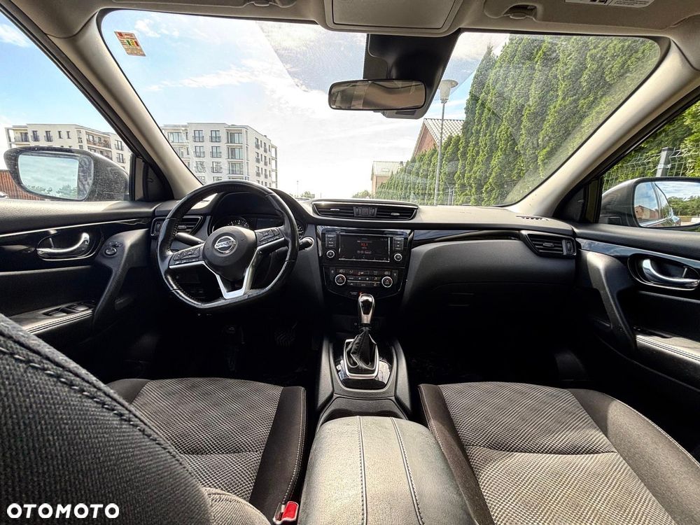 Nissan Qashqai - 14