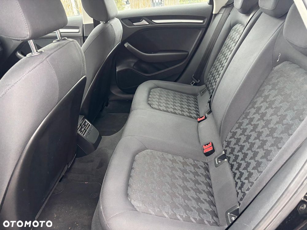 Audi A3 Sportback 1.6 TDI clean diesel Attraction - 24