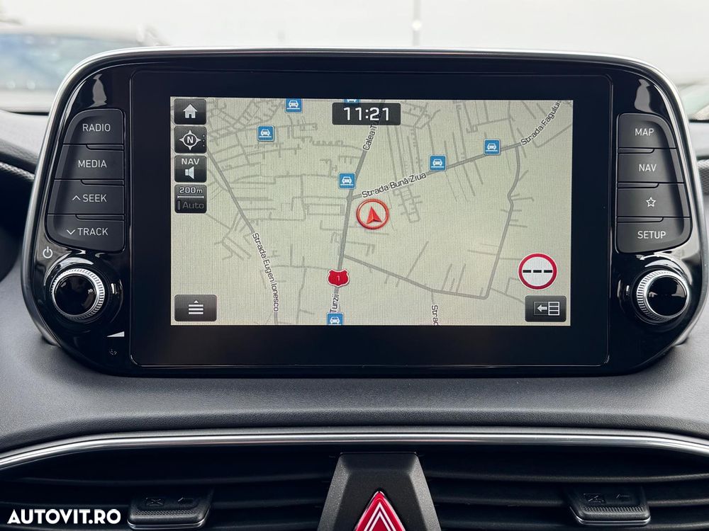 Hyundai Santa Fe 2.2 CRDi 4WD 8AT Luxury - 36