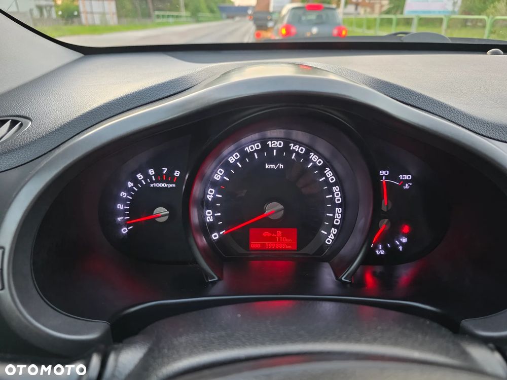 Kia Sportage 2.0 CVVT 4WD Vision - 13