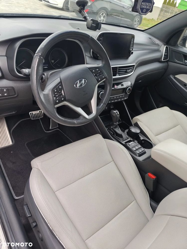 Hyundai Tucson blue 1.6 CRDi 2WD DCT Premium - 25