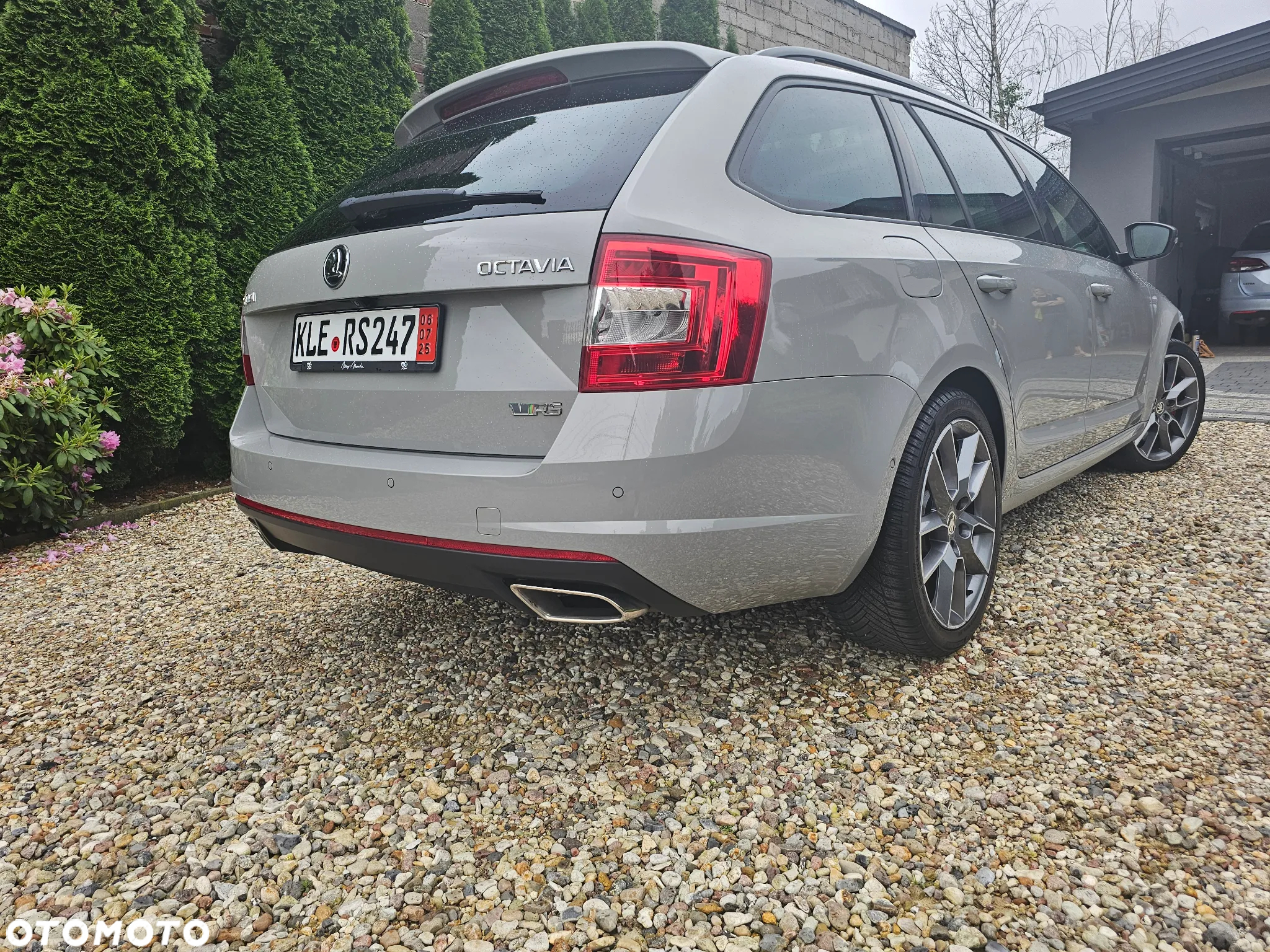Skoda Octavia 2.0 TDI RS Challenge DSG - 9