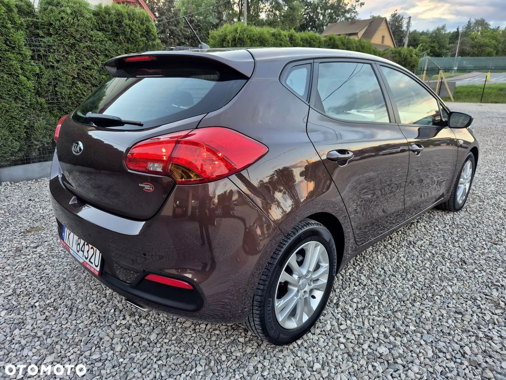Kia Ceed 1.4 CVVT Attract plus - 21