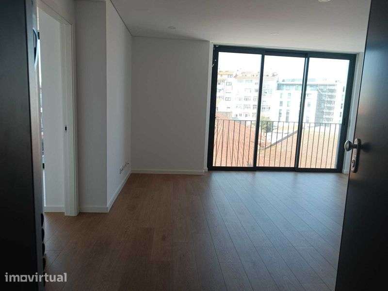 Apartamento T1 Novo Aveiro - Grande imagem: 4/12