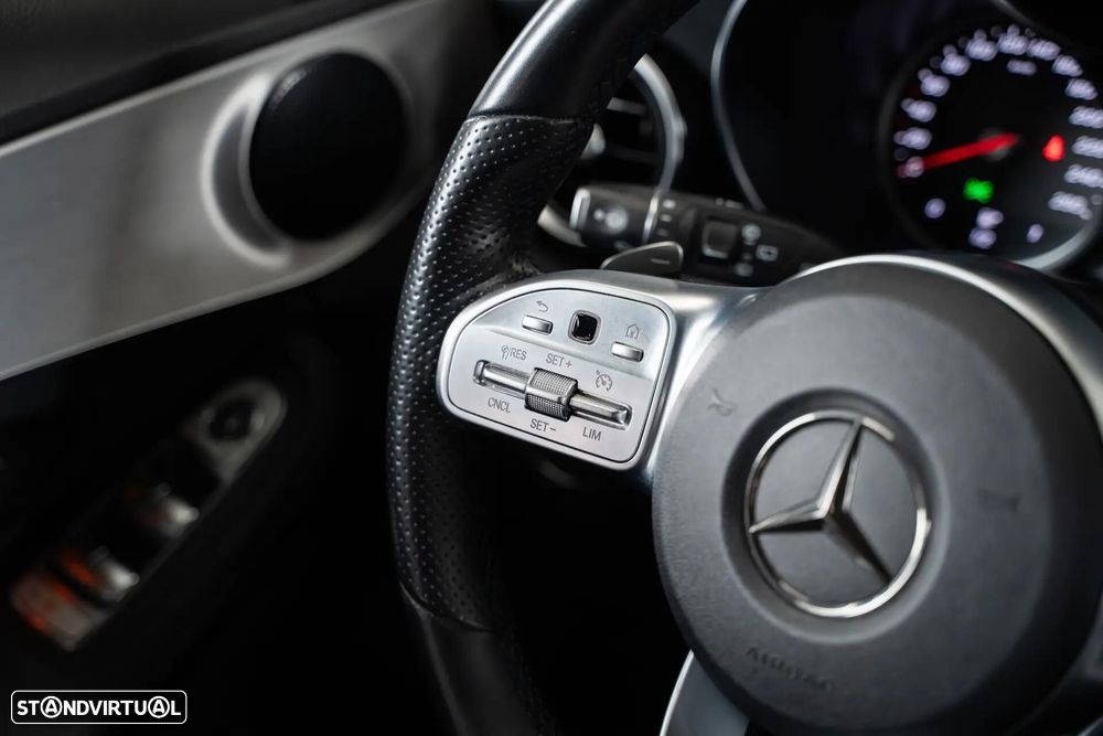 Mercedes-Benz C 300 de AMG Line - 18