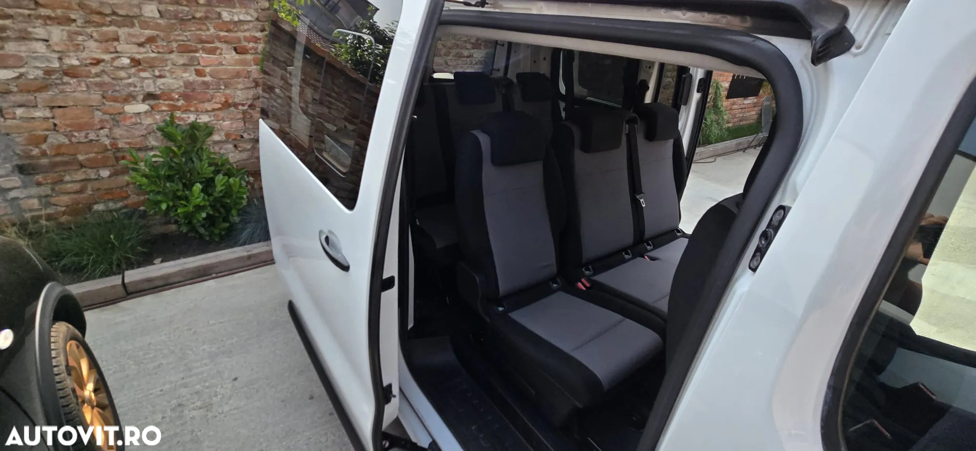 Citroën SpaceTourer XL 1.5 BlueHDi 120 Feel - 6