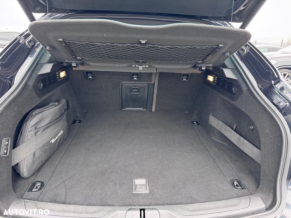 Maserati Levante S - 40