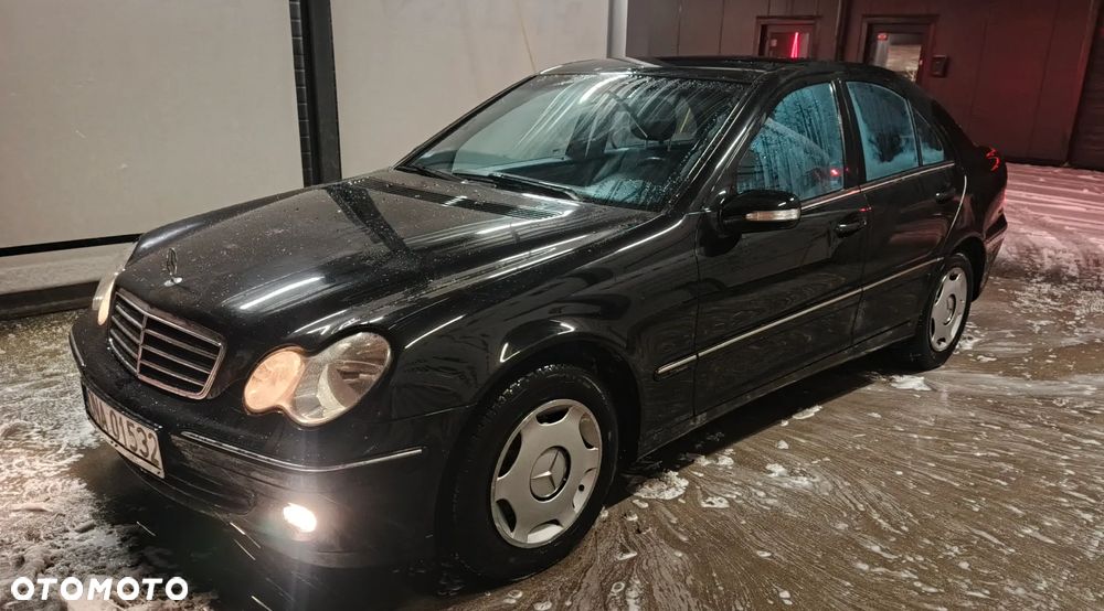 Mercedes-Benz Klasa C 200 CDI Avantgarde DPF - 2