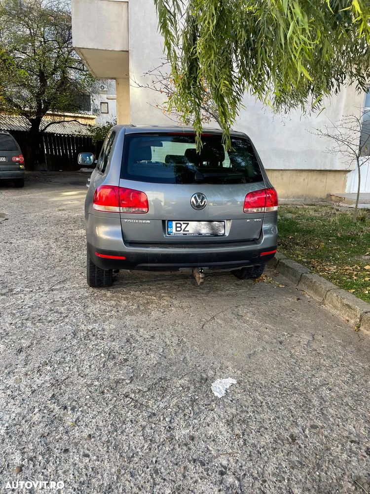 Volkswagen Touareg 2.5 R5 TDI - 4
