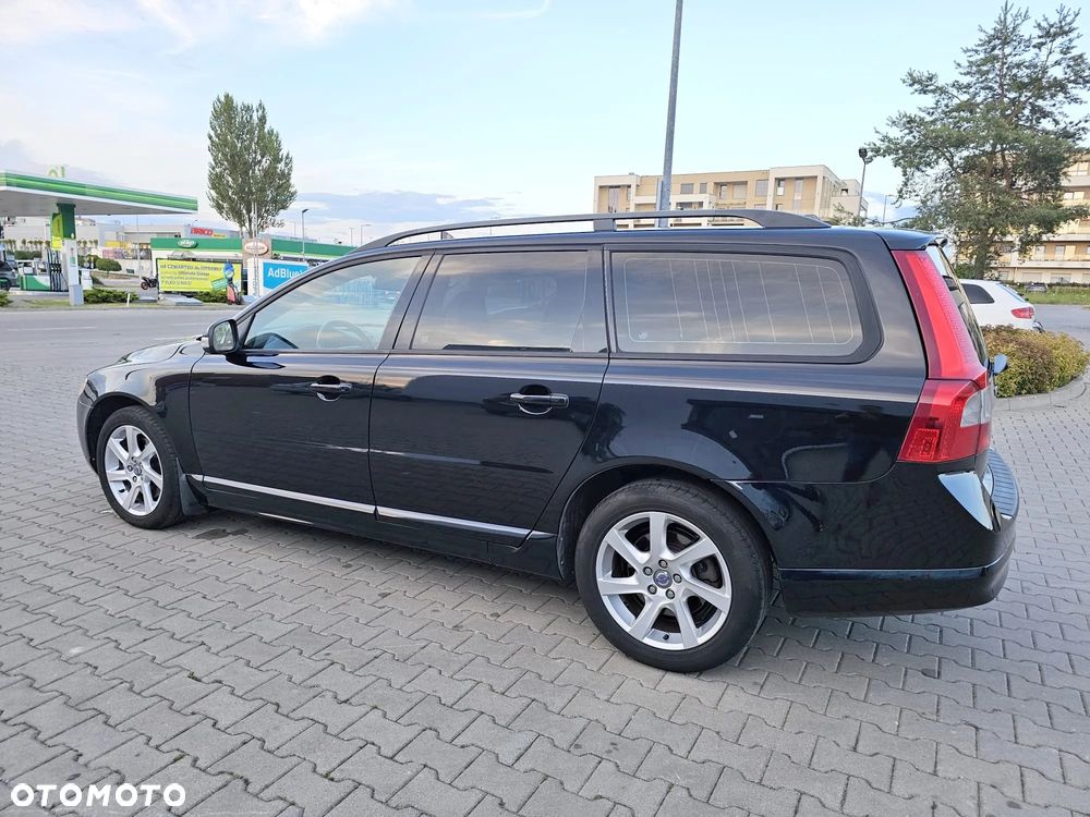 Volvo V70 2.5T Summum - 9