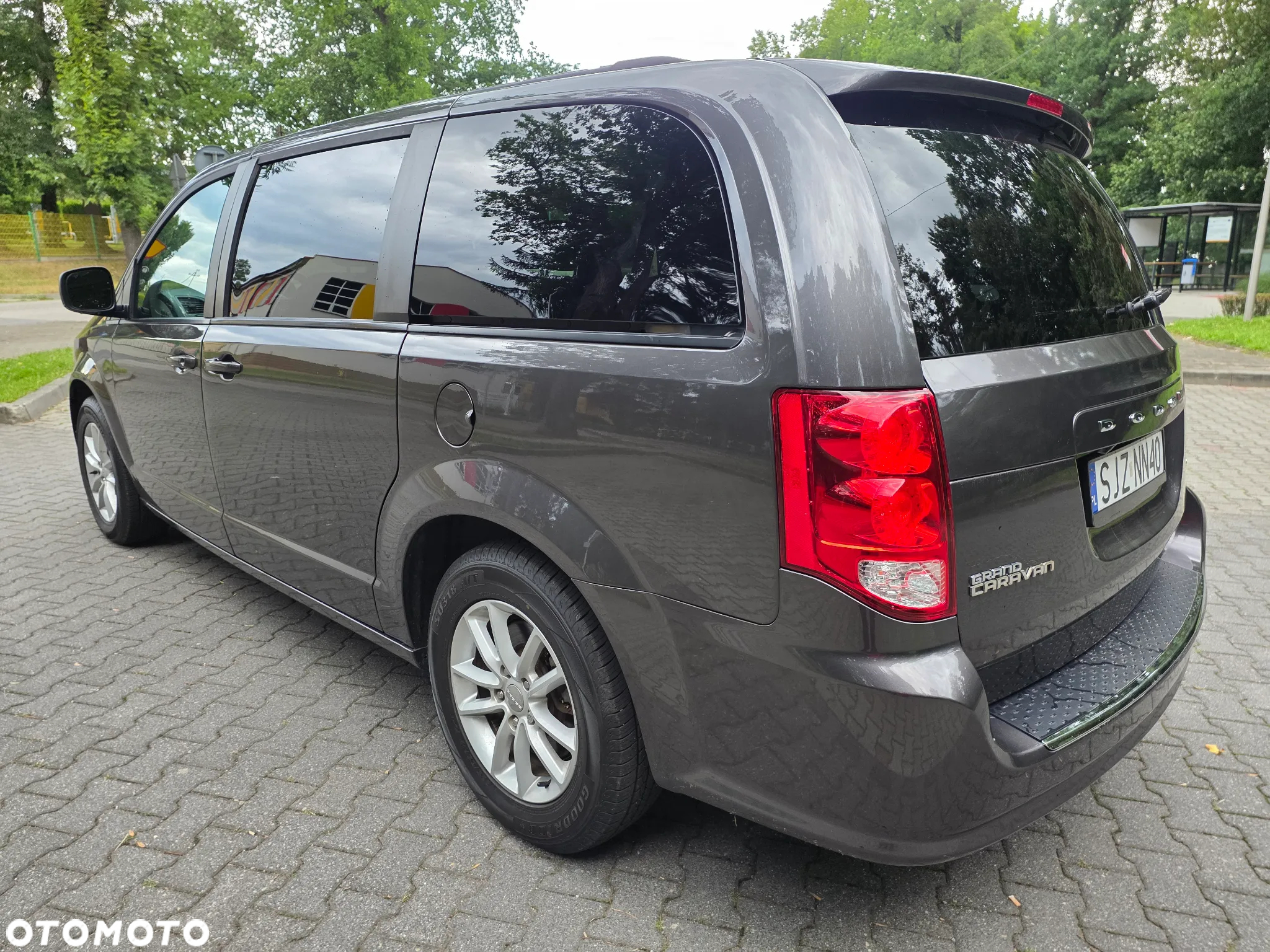 Dodge Grand Caravan 3.6 Express - 17