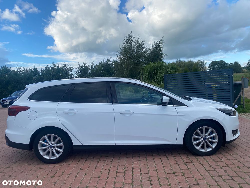 Ford Focus - 23