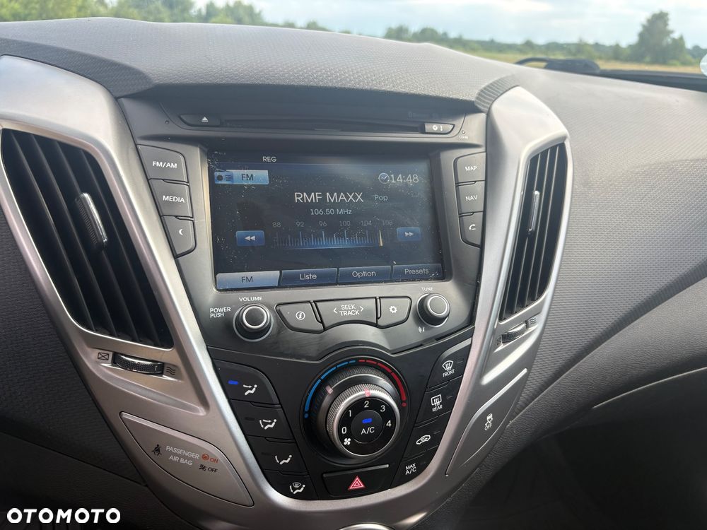 Hyundai Veloster 1.6 GDI Premium - 25