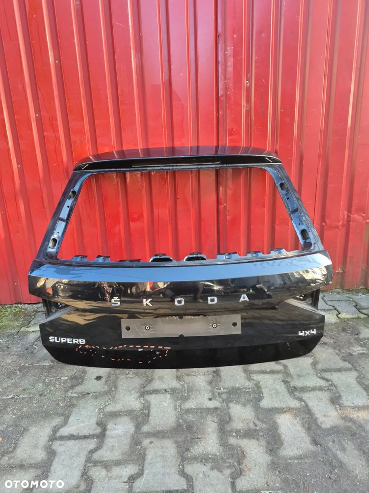 Skoda Superb III klapa bagażnika 585827159 - 1
