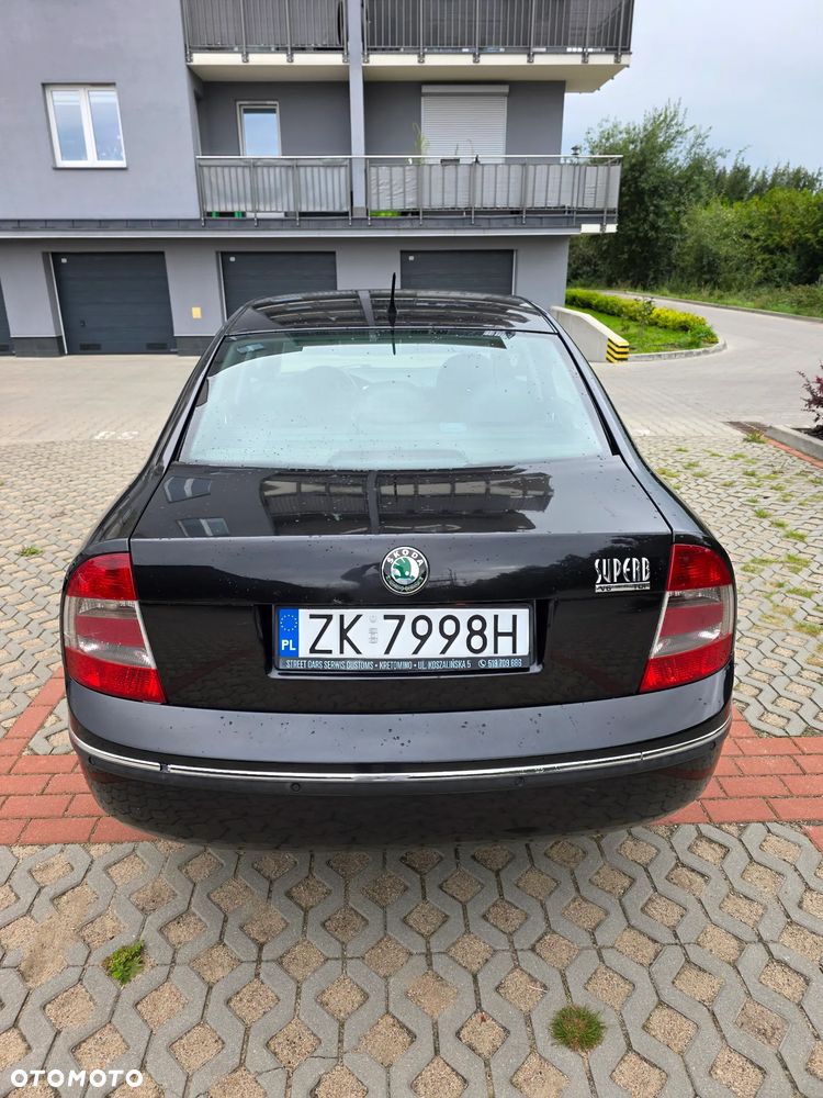 Skoda Superb 2.5 TDI Elegance - 3
