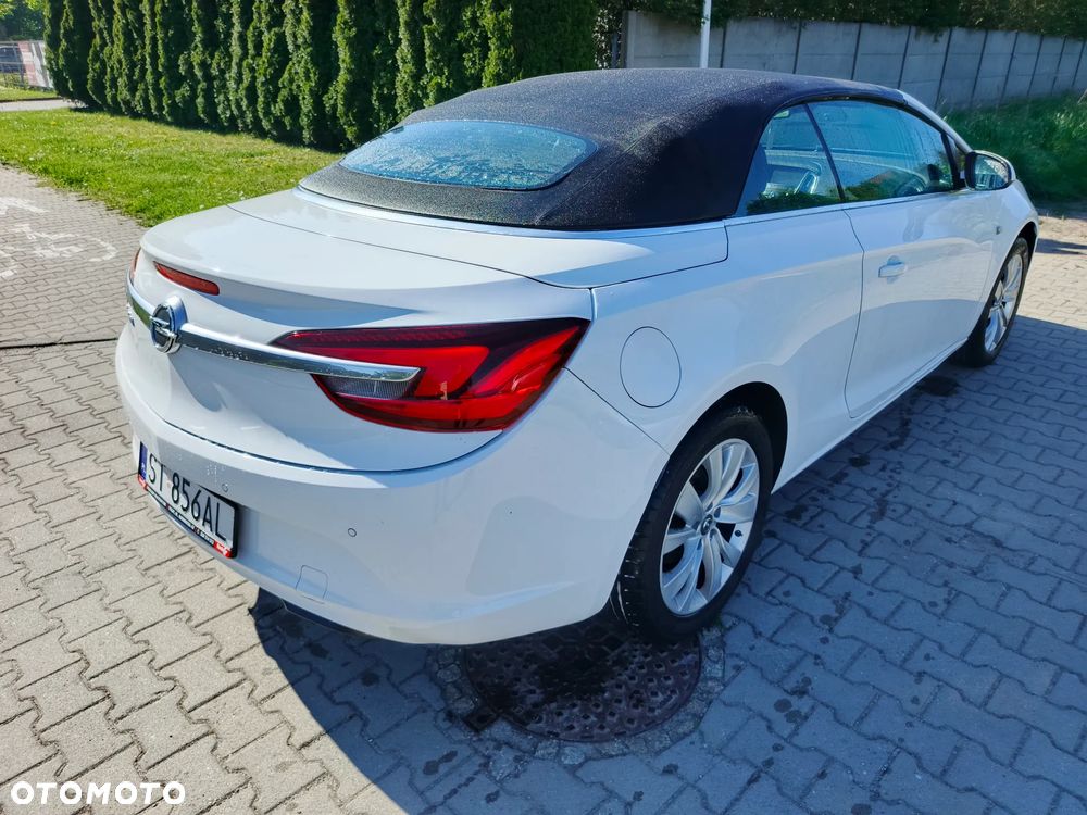 Opel Cascada 2.0 CDTI ecoFLEX Start/Stop Edition - 2
