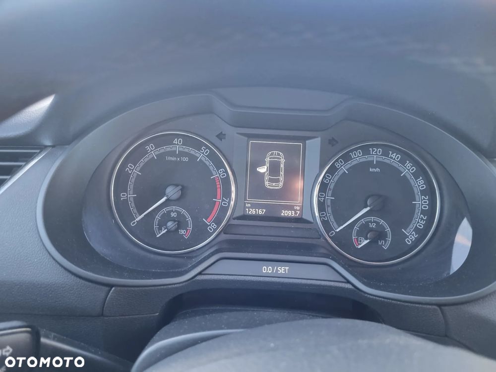 Skoda Octavia 1.8 TSI 4x4 Clever DSG - 17