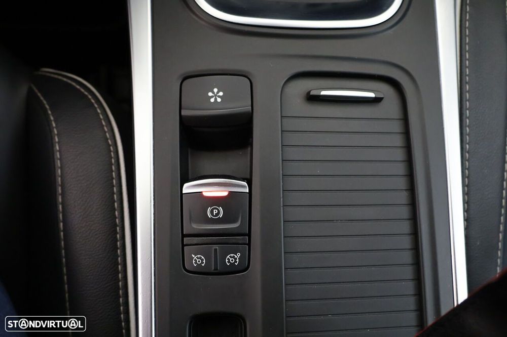Renault Mégane Sport Tourer 1.5 Blue dCi Bose Edition EDC - 29