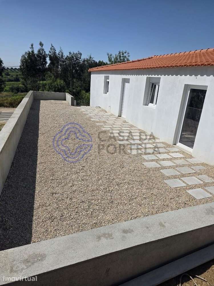 Moradia Térrea T2 com espaço exterior Maxial - Grande imagem: 2/18
