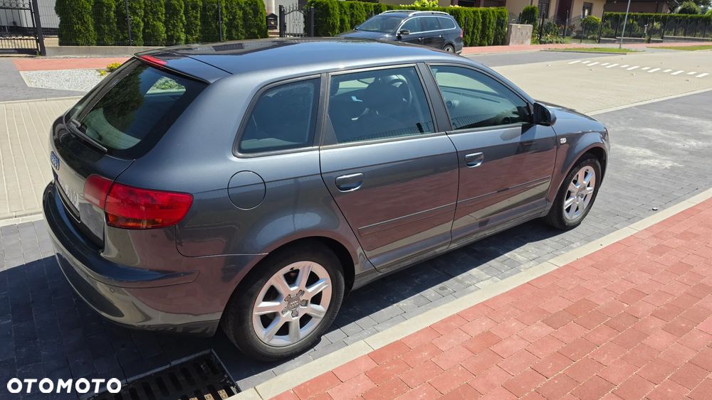 Audi A3 Sportback 1.6 Ambition - 2